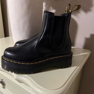 Doc Marten Platform Chelsea Boots